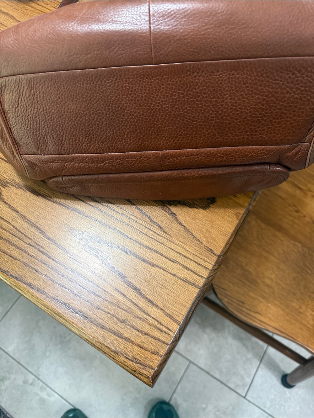 Coach Brown Leather Shoulder Bag with Gold Hardware - Picture 5 of 6
